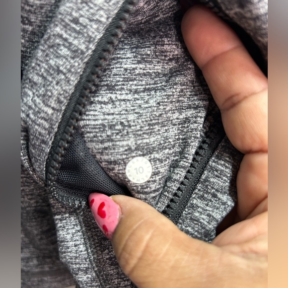 Lululemon Athletica Heathered Gray Jacket - Picture 4 of 4